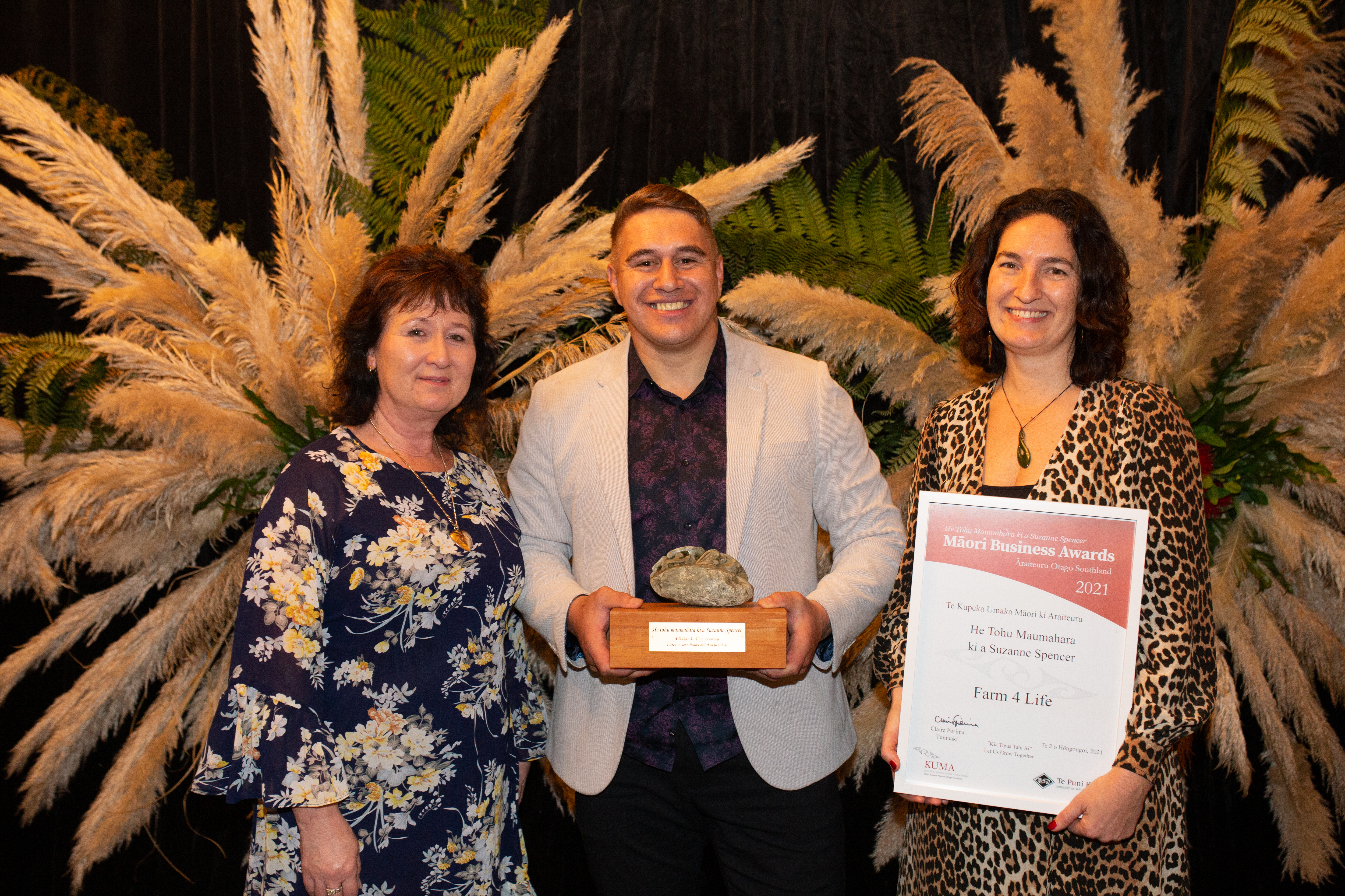 Farm 4 Life given supreme honour at KUMA Māori Business Awards